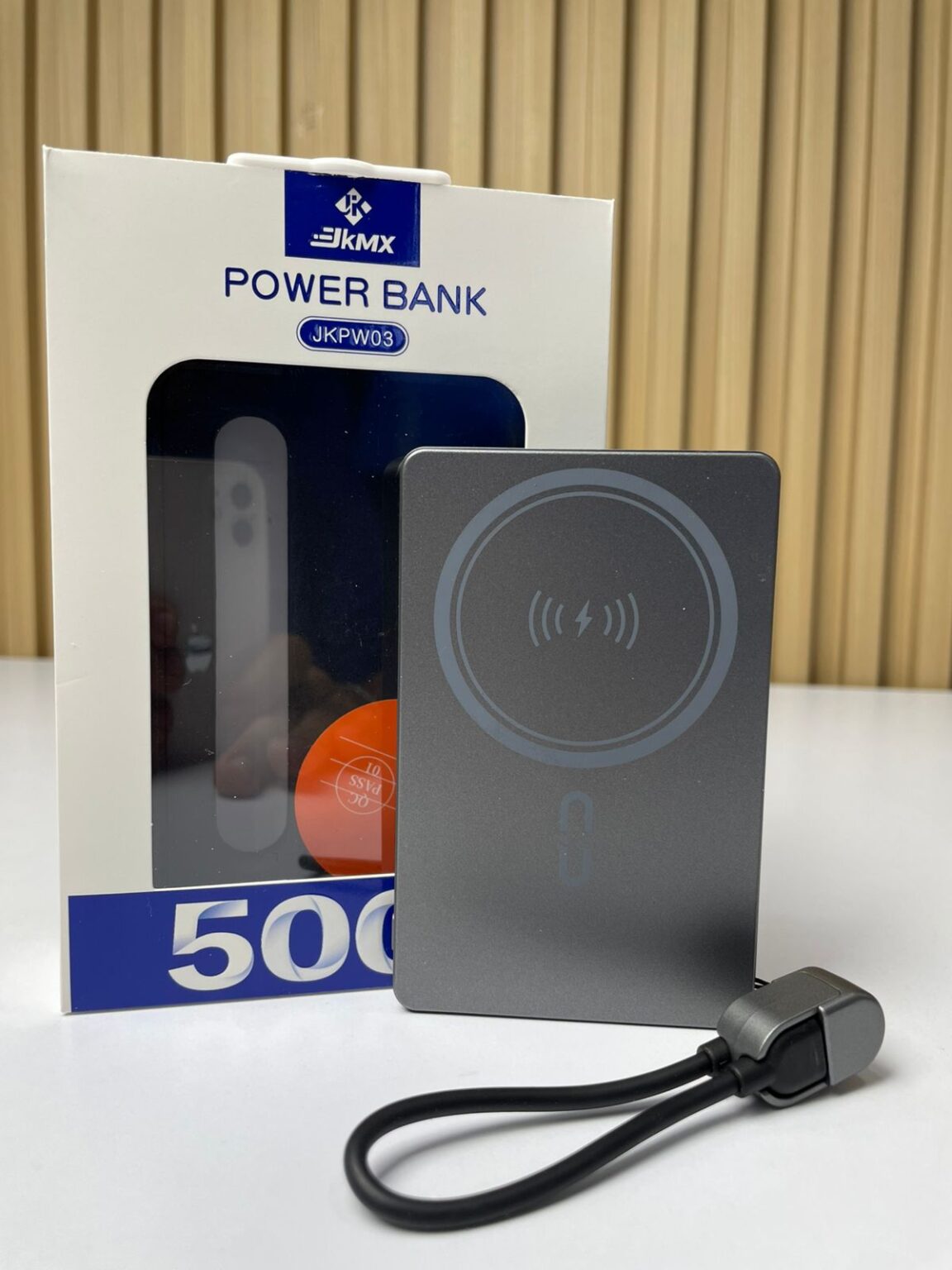 Power Bank 5.000 mAh Metalizado claro o oscuro